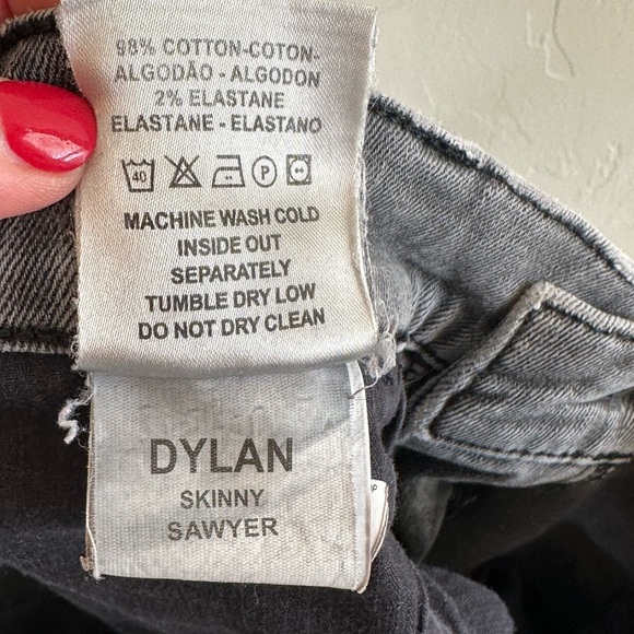 D L 1961 Dylan Skinny Sawyer Distressed Gray/Black Jeans Sz 34x33 - Picture 9 of 12